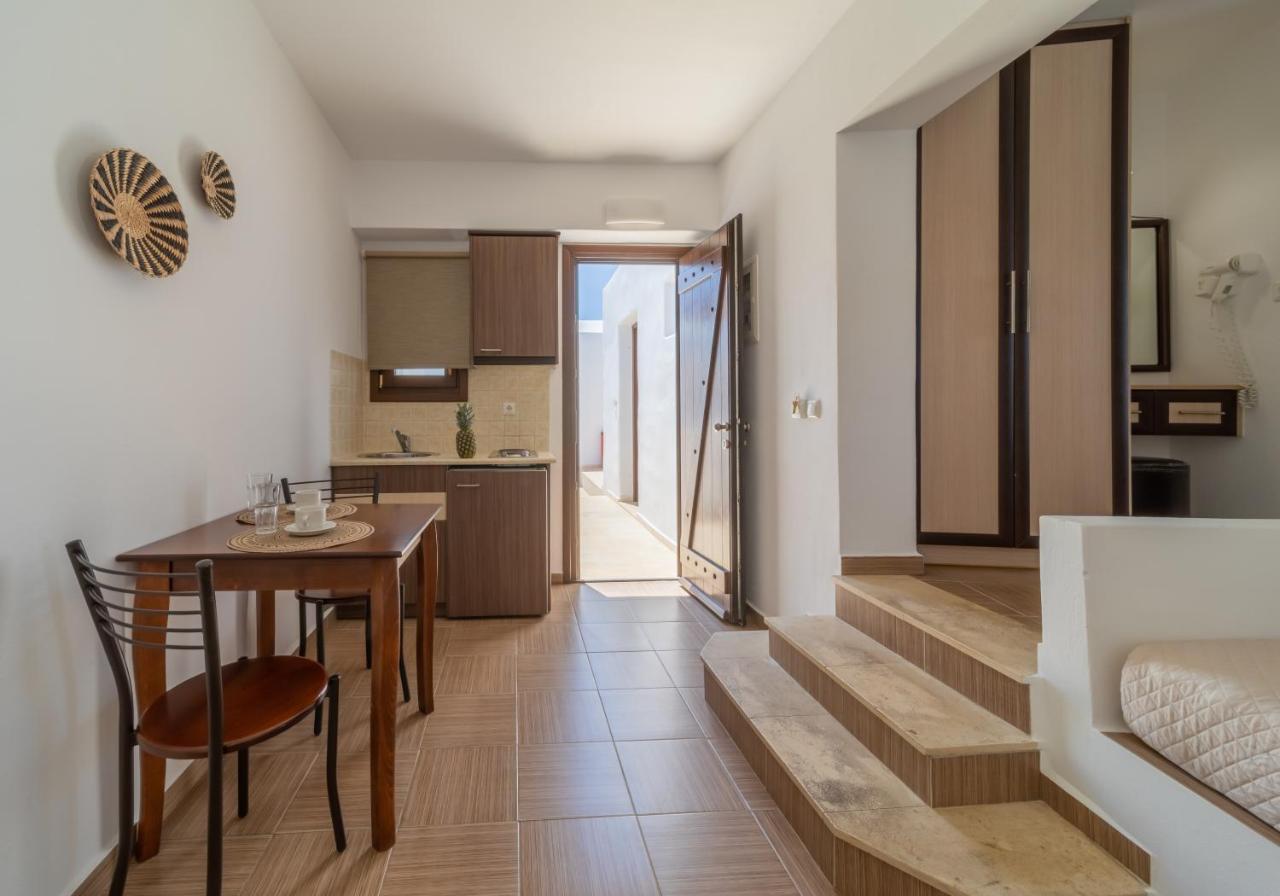Anemomilos Beach Hotel Agia Anna  Екстер'єр фото